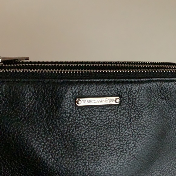 Rebecca Minkoff Trio (3 Pouch) Bag - Picture 4 of 12